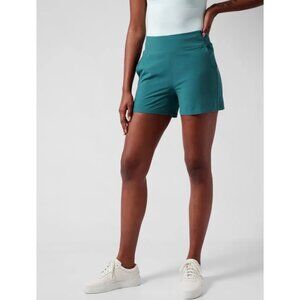 Athleta Womens Brooklyn Borealis Green Shorts Zip Pockets Size 8 Summer Athletic